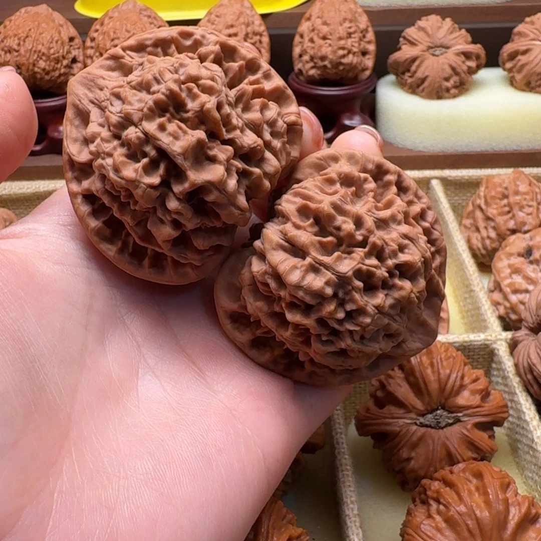 文玩核桃吊坠51官帽