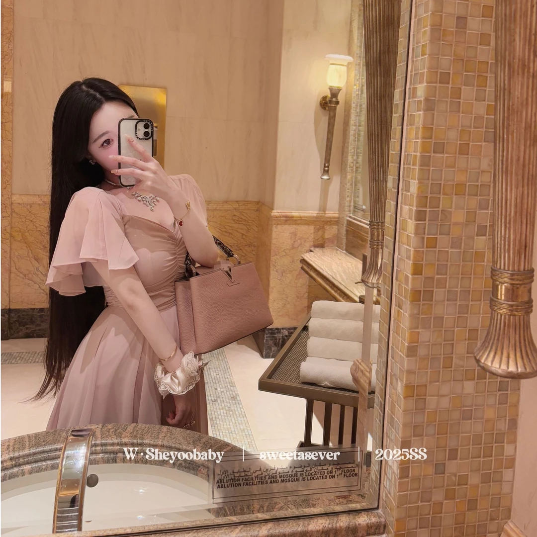 小姨妈yoobaby 韩系气质娇软粉茶色显瘦连衣裙