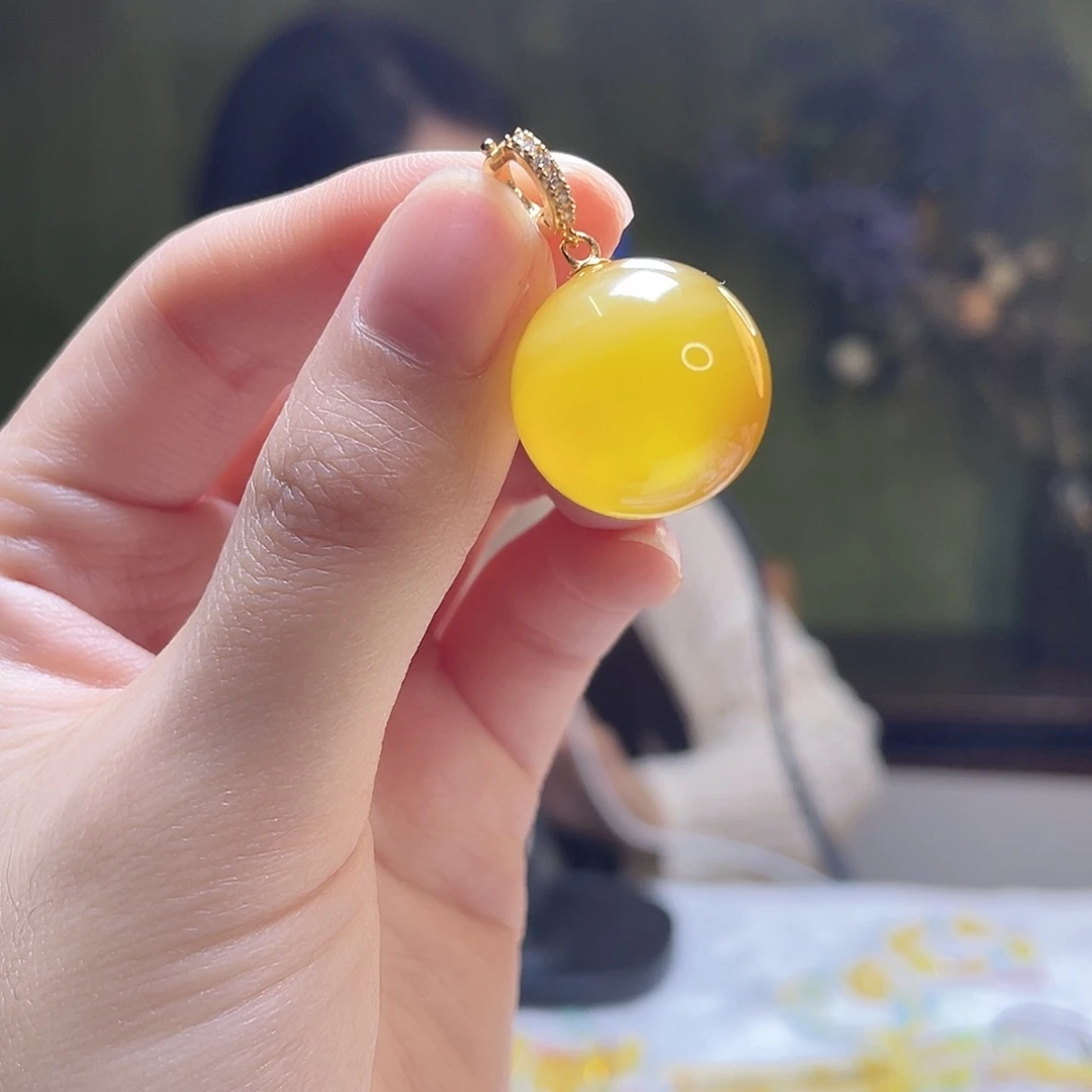 蜜蜡银S925镶嵌裸石吊坠