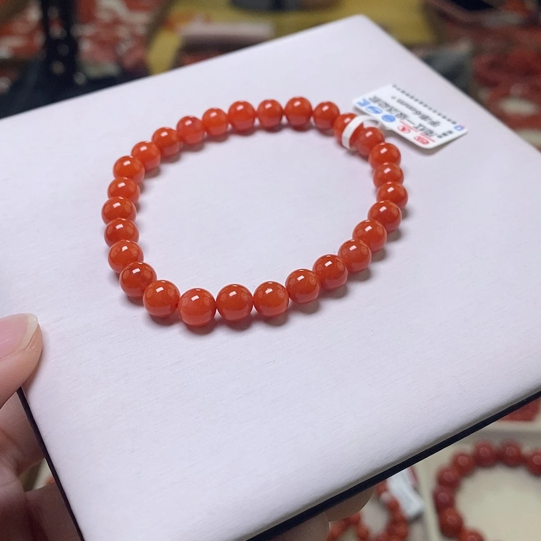 未镶嵌卡6+南红玛瑙