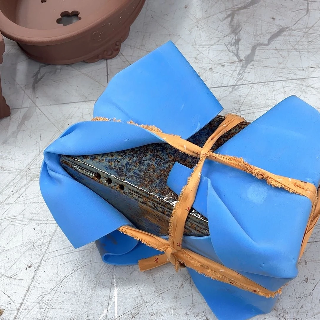 紫砂花盆紫砂的颜色很好看