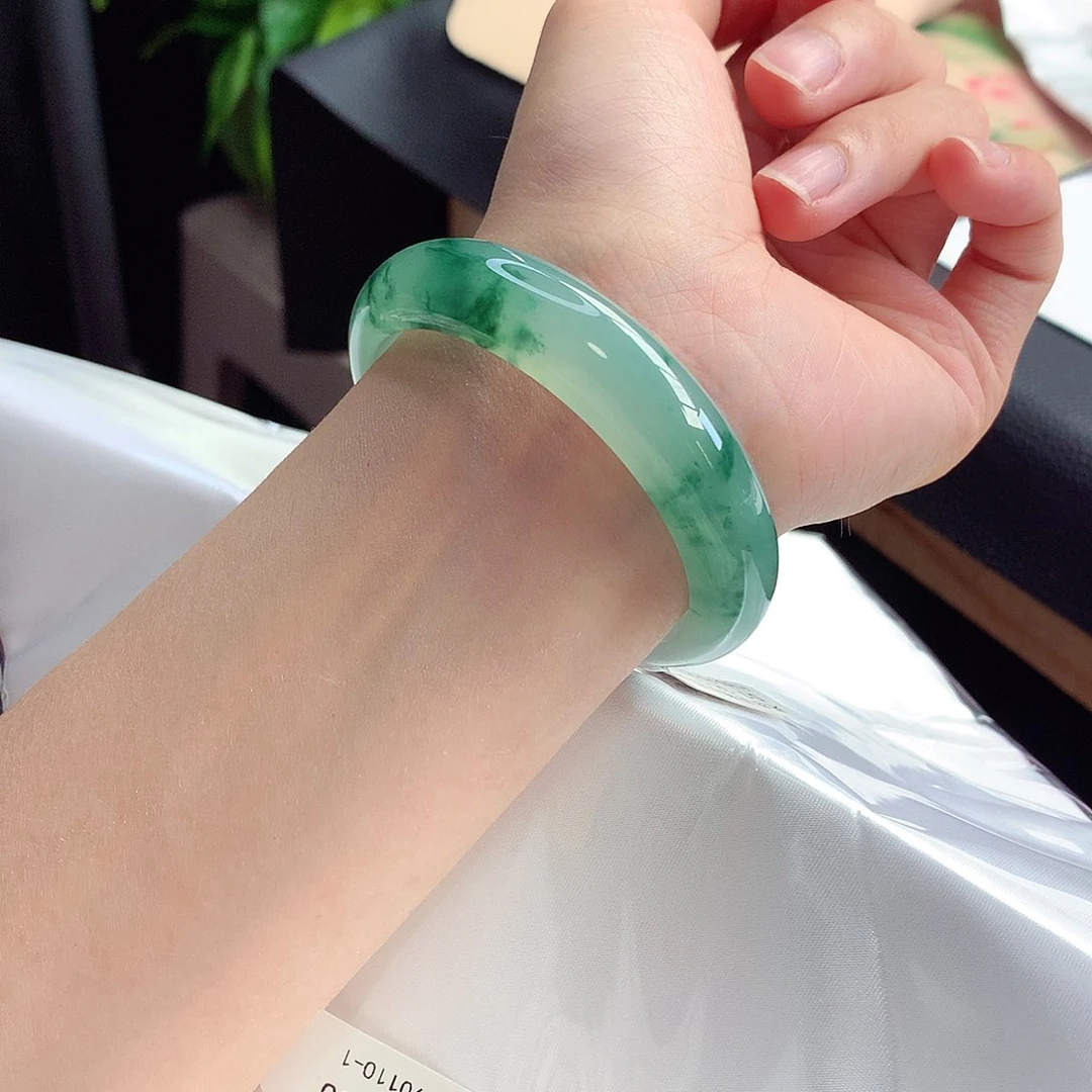 未镶嵌手镯翡翠51-52圈口冰绿底飘意境花超显韵味15号