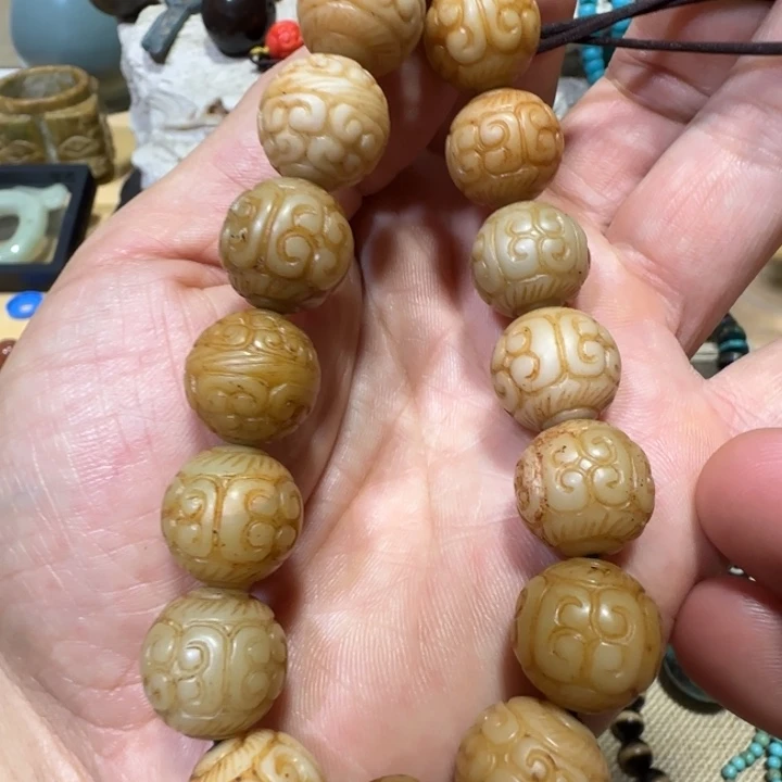 伍***月瓷器摆件手工珠子