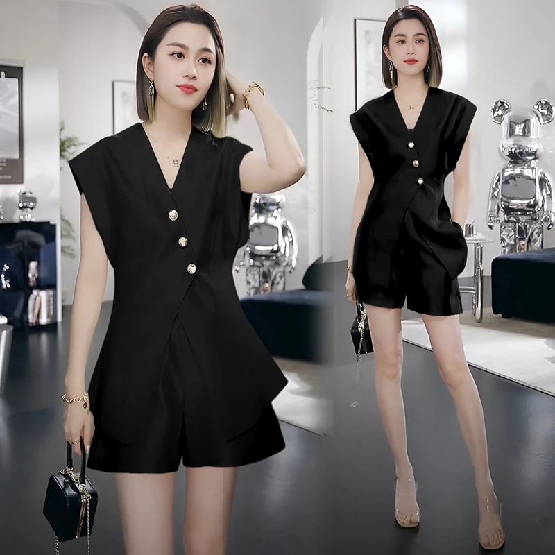 时尚轻奢设计感气质休闲V领上衣2025夏季新款修身显瘦百搭两件套