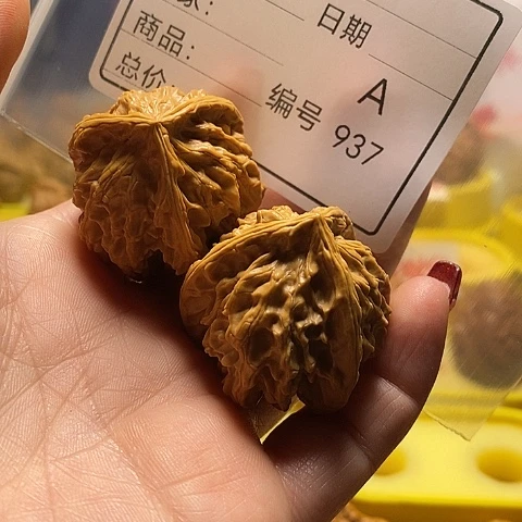 核桃把件万**通自产自销……