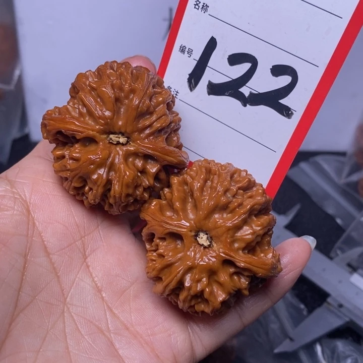 文玩核桃把件122，44苹果色差