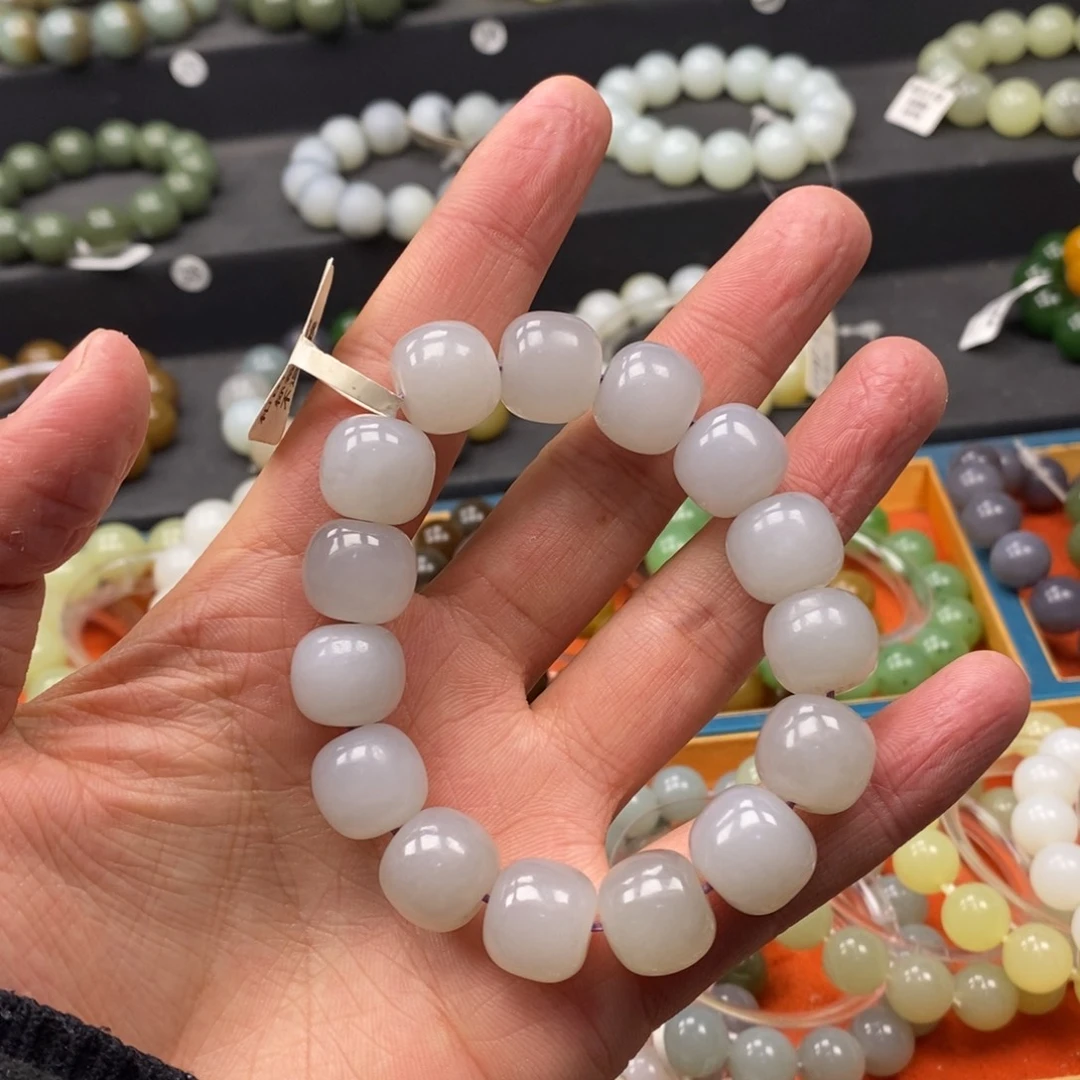 和田玉未镶嵌手链