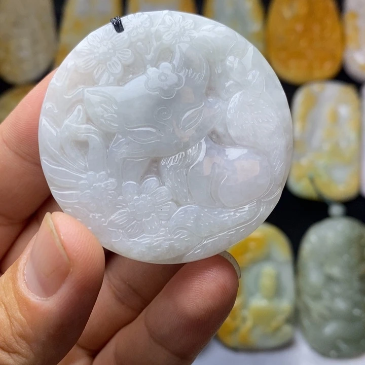 翡翠未镶嵌颈饰翡翠