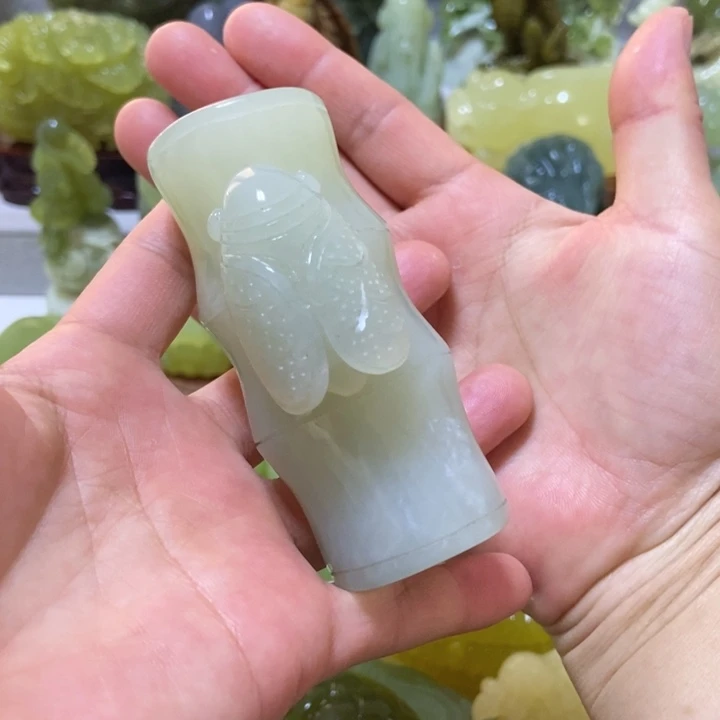 【闪购商品】未镶嵌蛇纹石玉把件