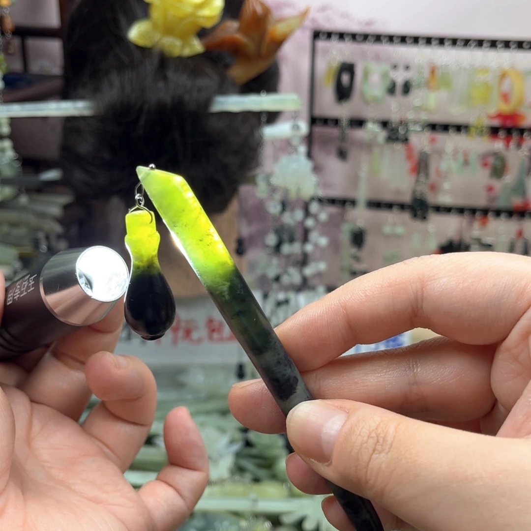 蛇纹石玉未镶嵌发饰长度12厘米左右