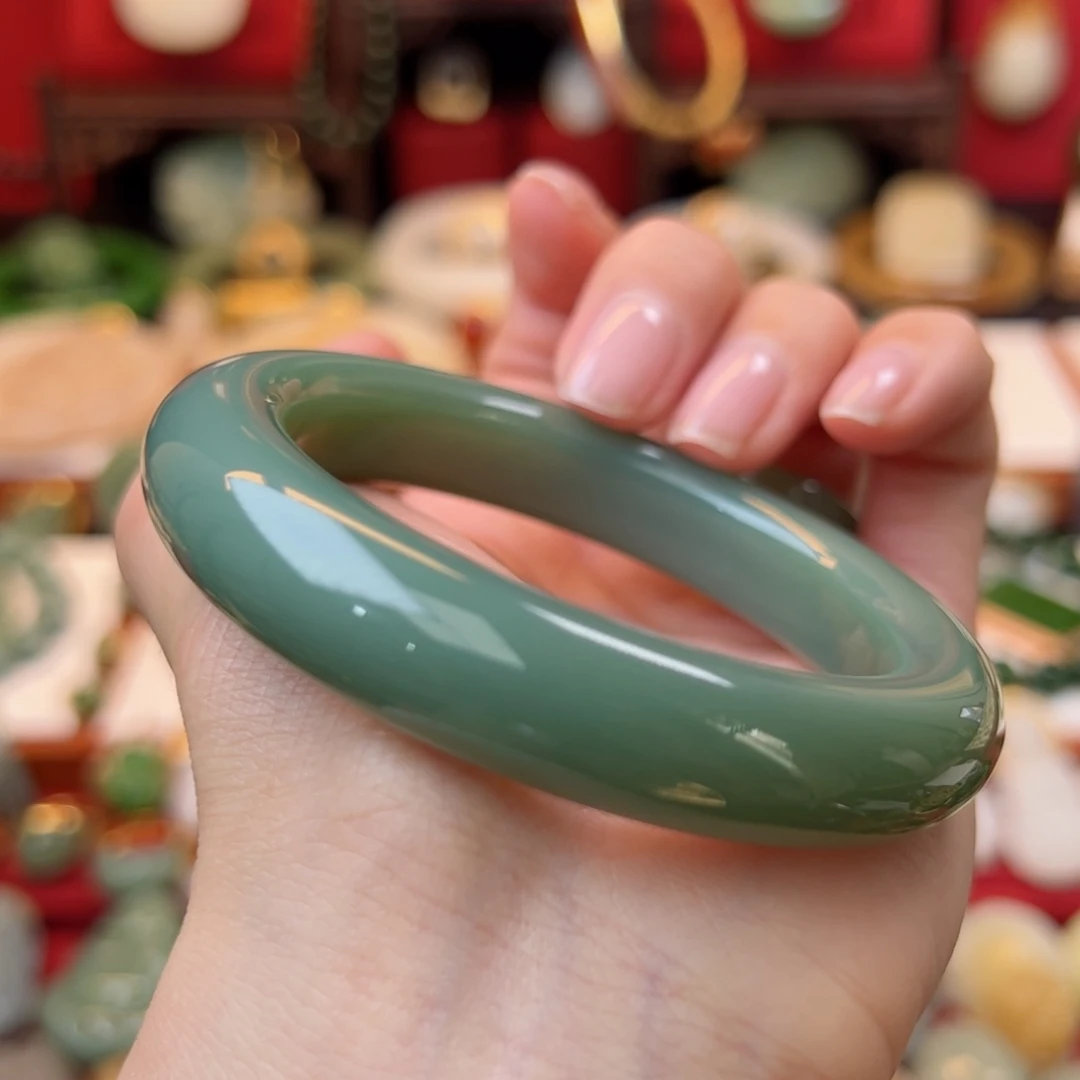 和田玉手镯未镶嵌55