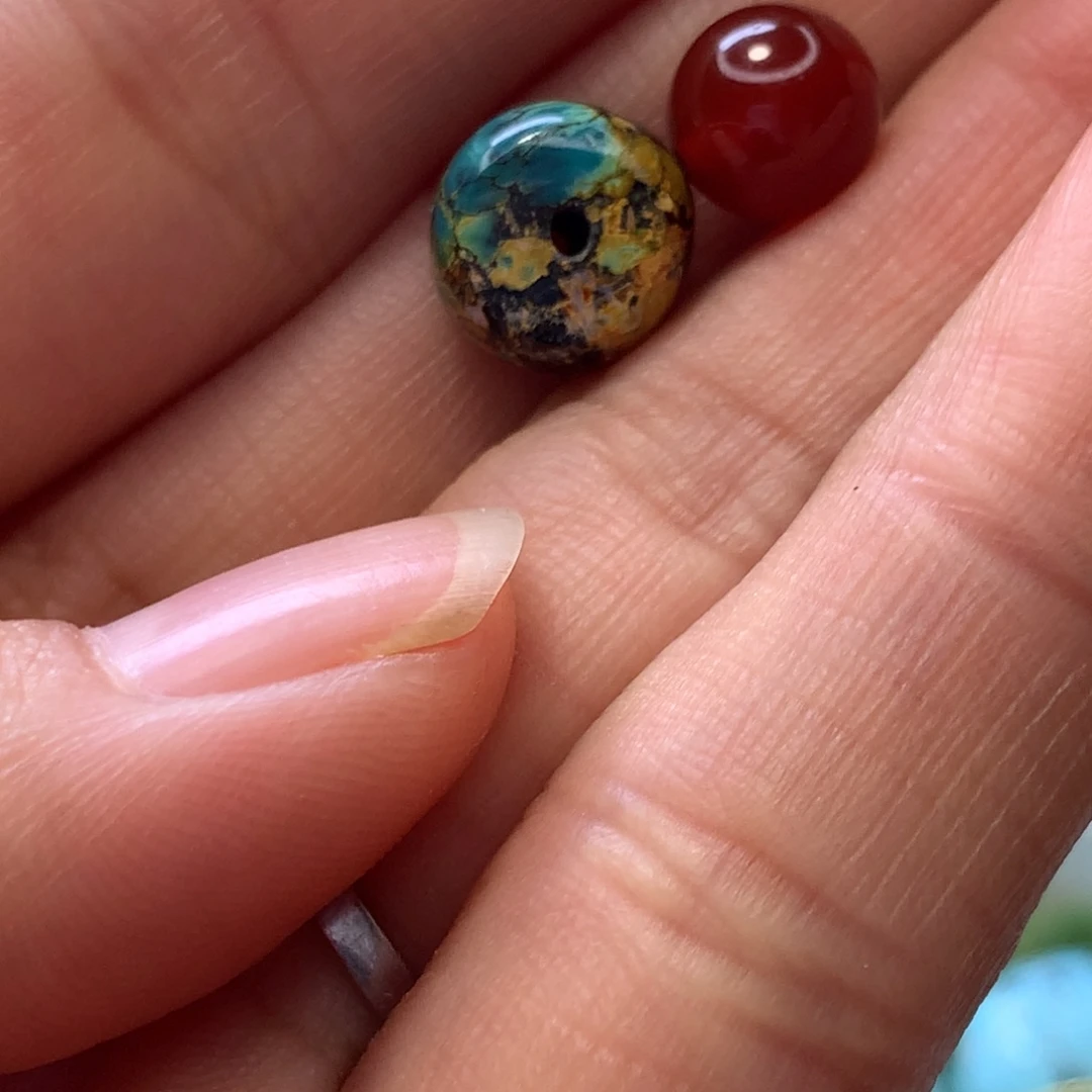 南红玛瑙未镶嵌珠宝奇石