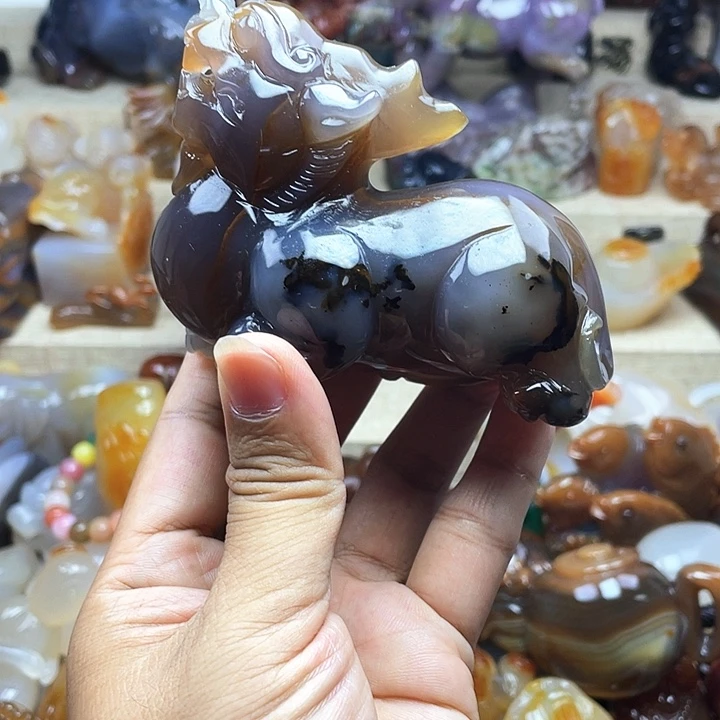 黔***园玛瑙/玉髓未镶嵌饰品