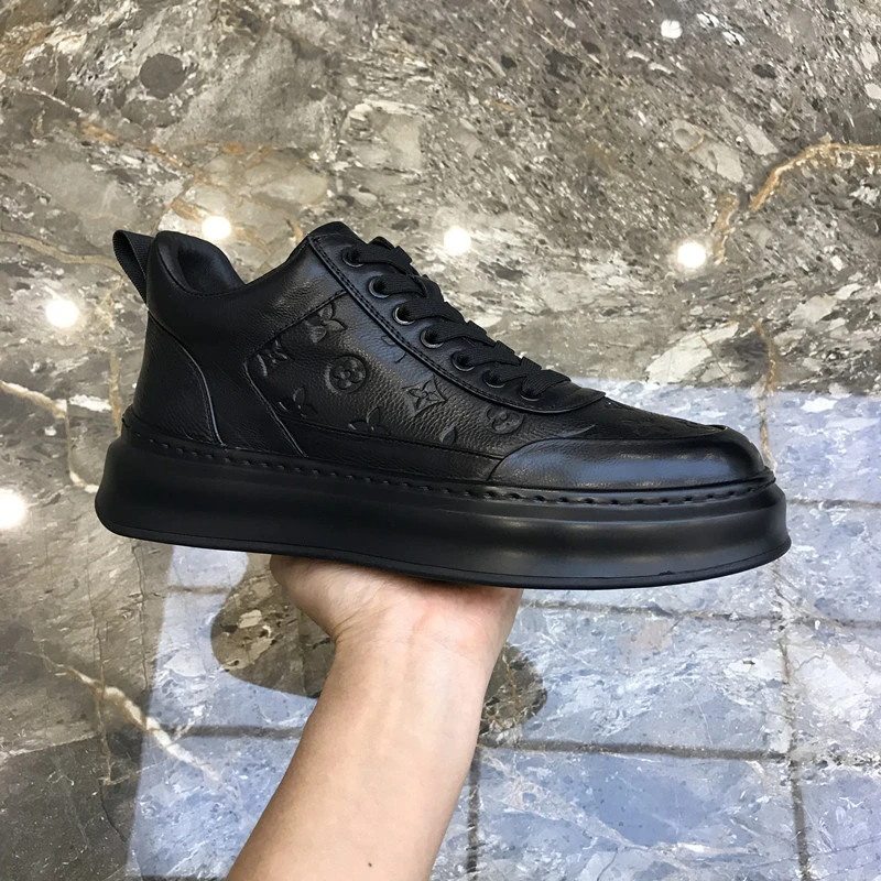 真皮男鞋新款车缝线板鞋透气系带时尚春季鞋子潮流休闲板鞋耐磨男