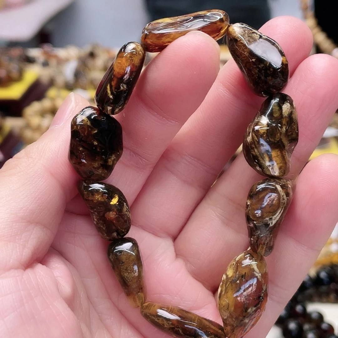 琥珀裸石未镶嵌大