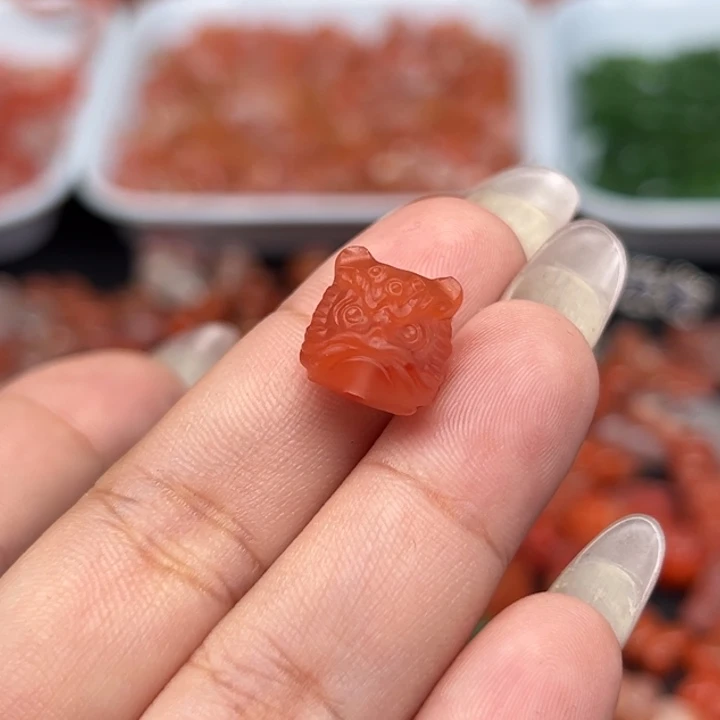 南红玛瑙未镶嵌吊坠(不含链)