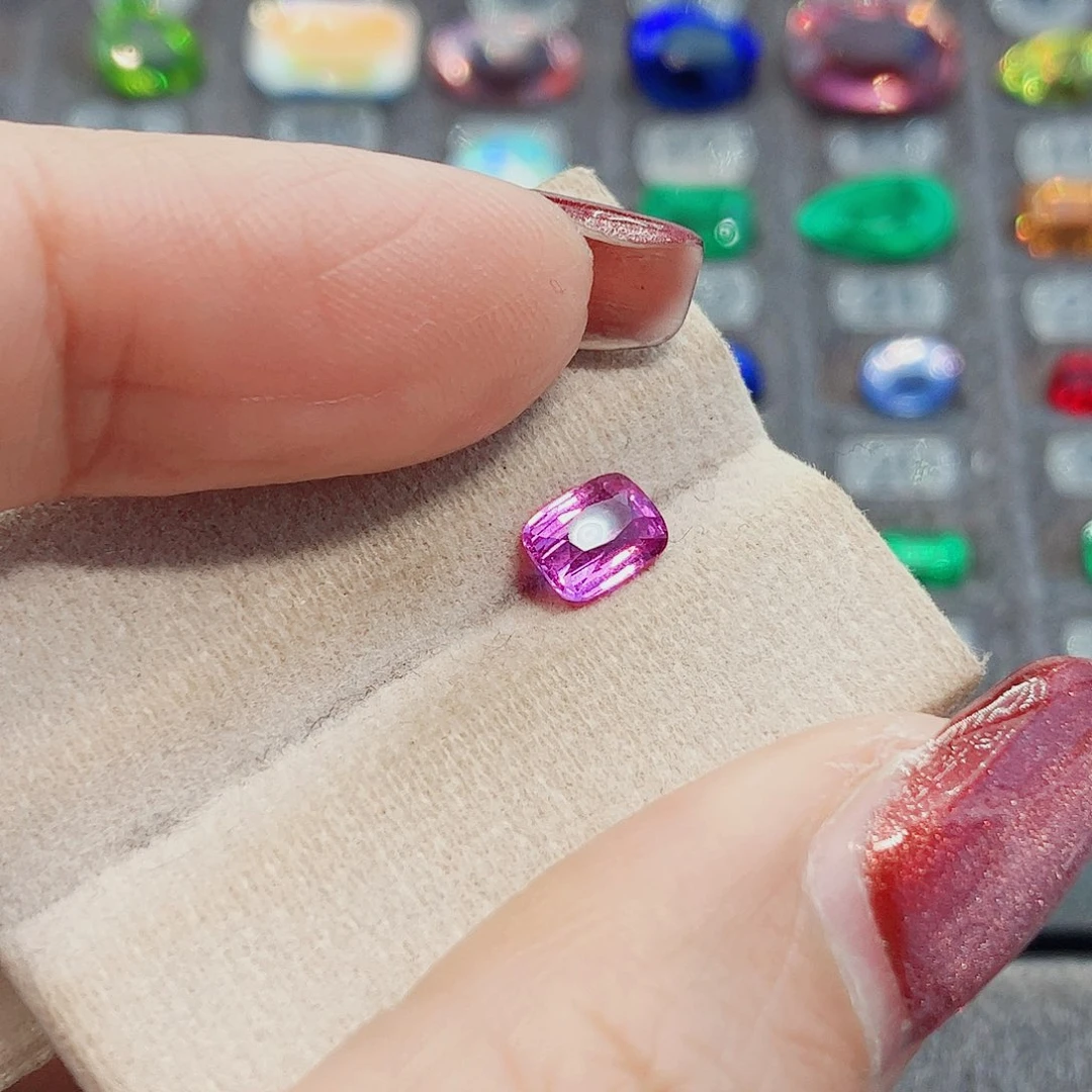 蓝宝石裸石无烧1.13克拉大证