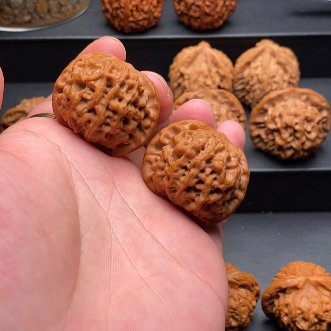 文玩核桃吊坠38秦闷货头