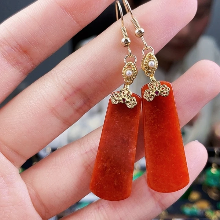 翡翠耳饰未镶嵌饰品