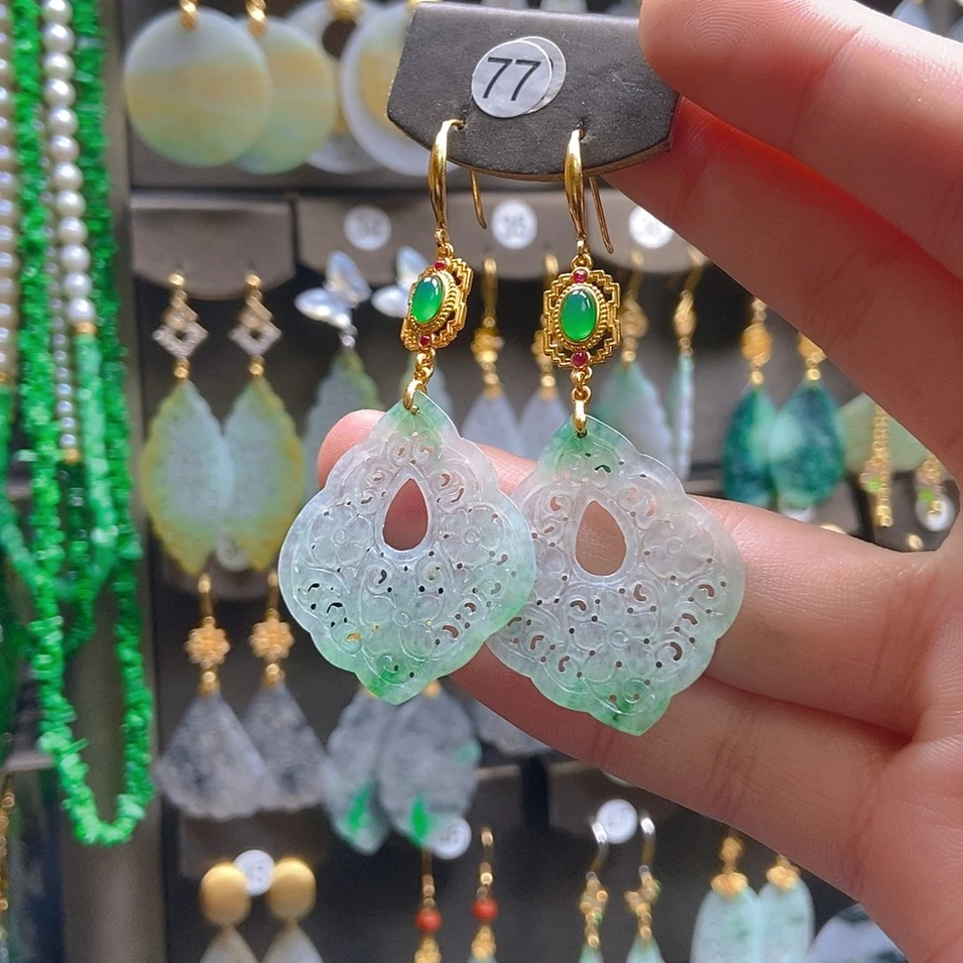 翡翠未镶嵌耳饰翡翠