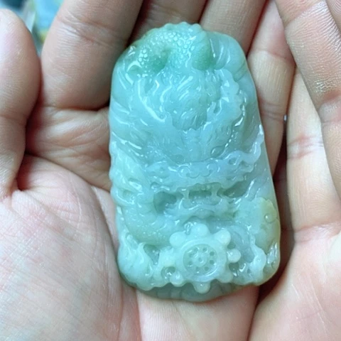 翡翠颈饰未镶嵌天然缅甸翡翠a货