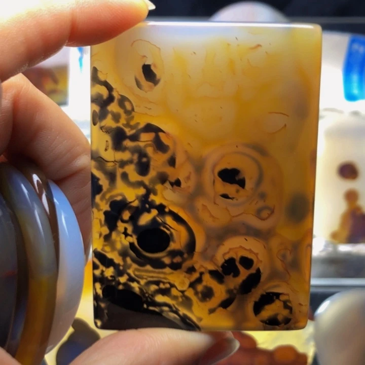 合金玛瑙/玉髓珠宝奇石113