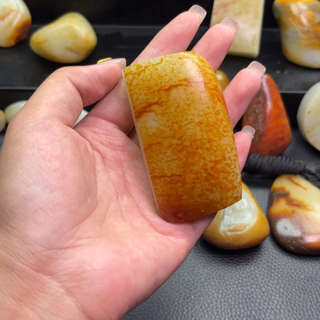 未镶嵌原石定制和田玉金*