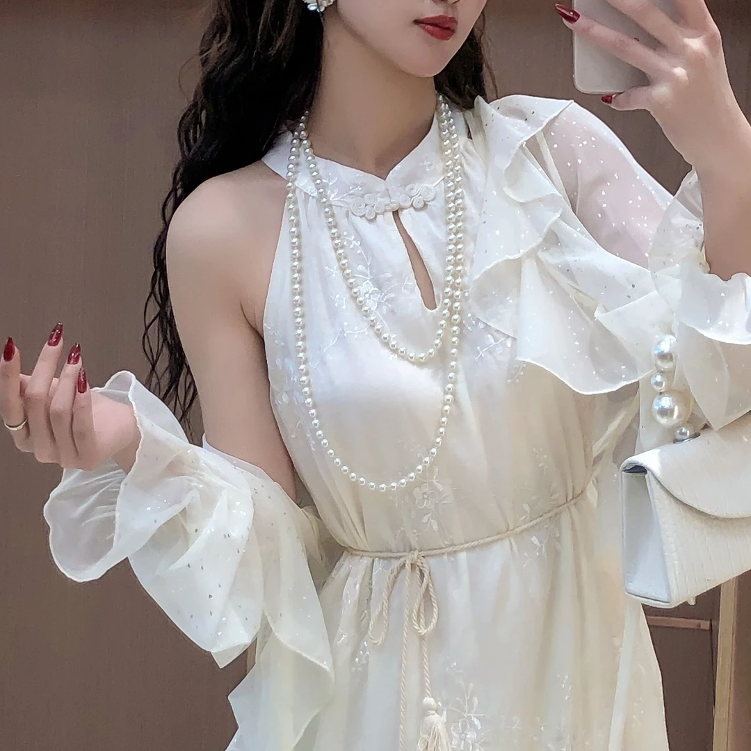 艾日秀2025春新中式欧若风清冷千金贵系露肩显瘦无袖连衣裙E9672