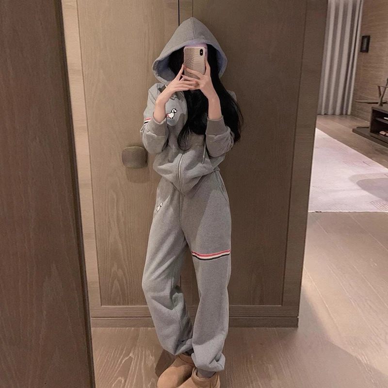 tb炸街灰色休闲运动套装2025新款女春秋季洋气连帽卫衣卫裤两件套
