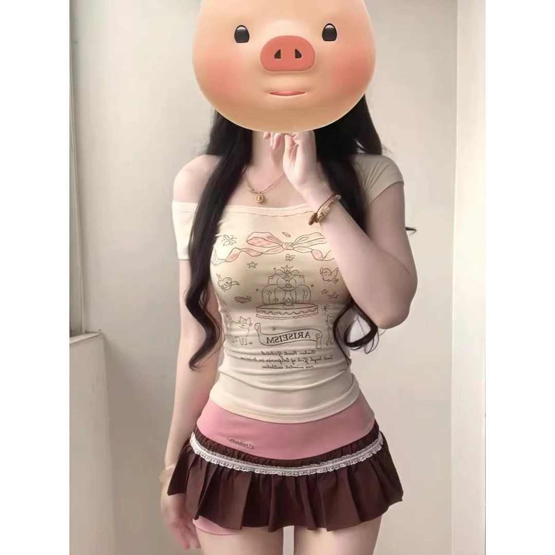 杏色一字肩短袖T恤女2025夏季新款纯欲卡通印花修身显瘦短款上衣