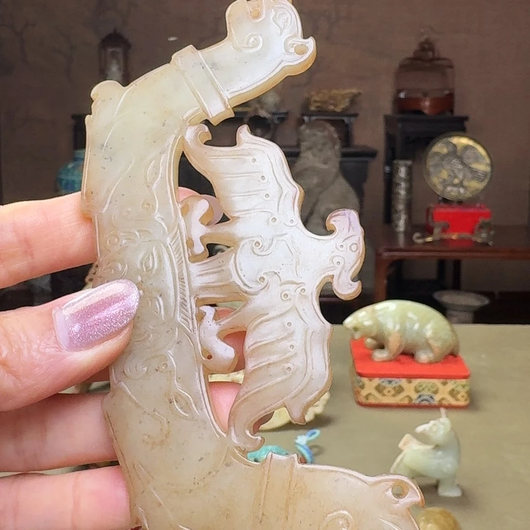 和田玉颈饰未镶嵌倚**风