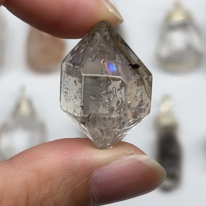 颈饰未镶嵌水晶茶闪灵钻27mm+