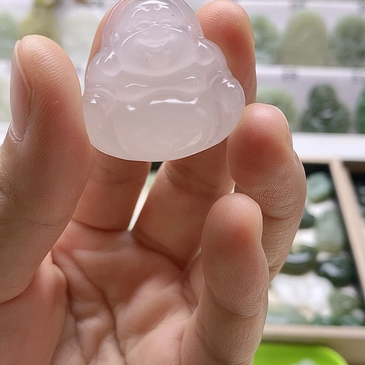 石英质玉未镶嵌颈饰