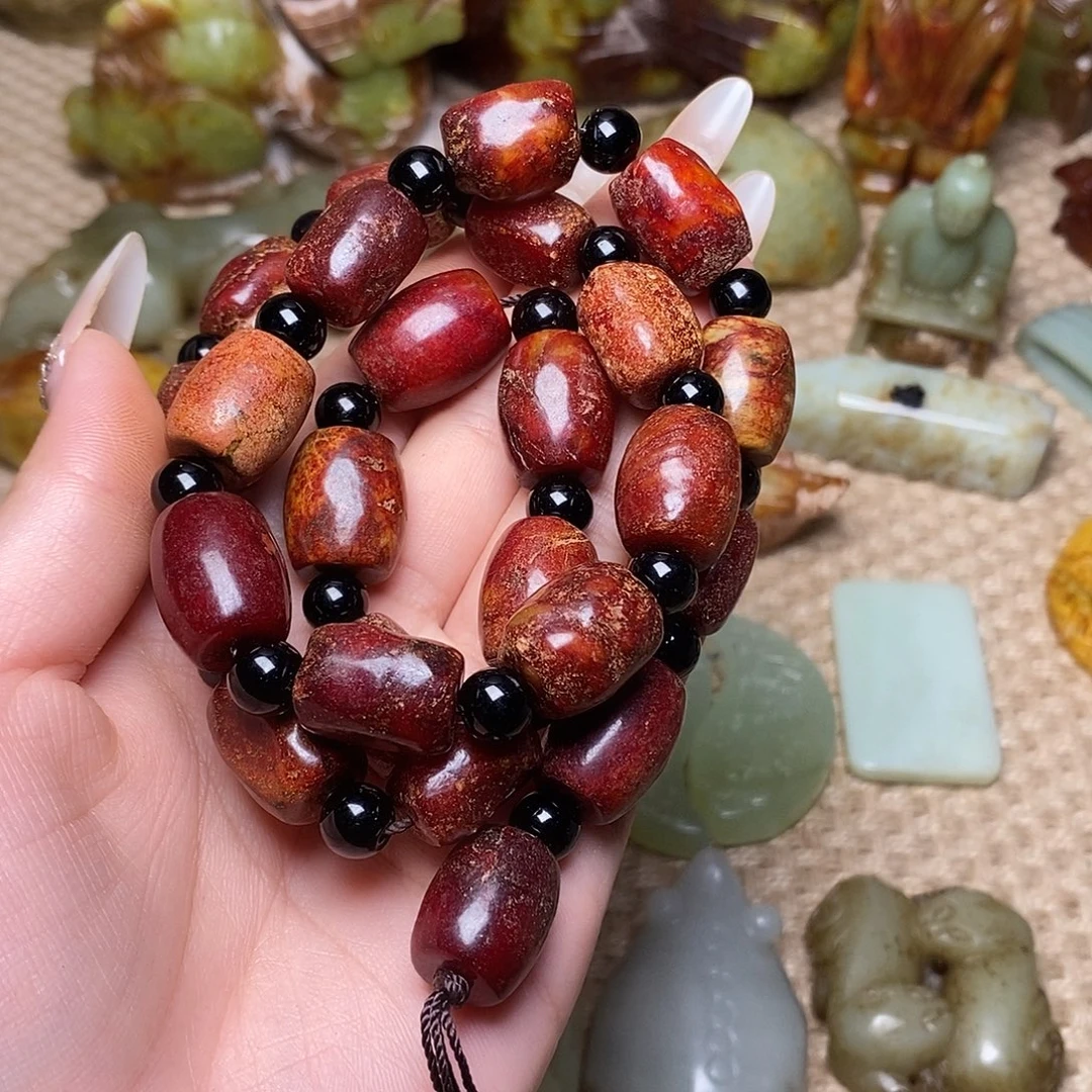 未镶嵌蛇纹石玉颈饰