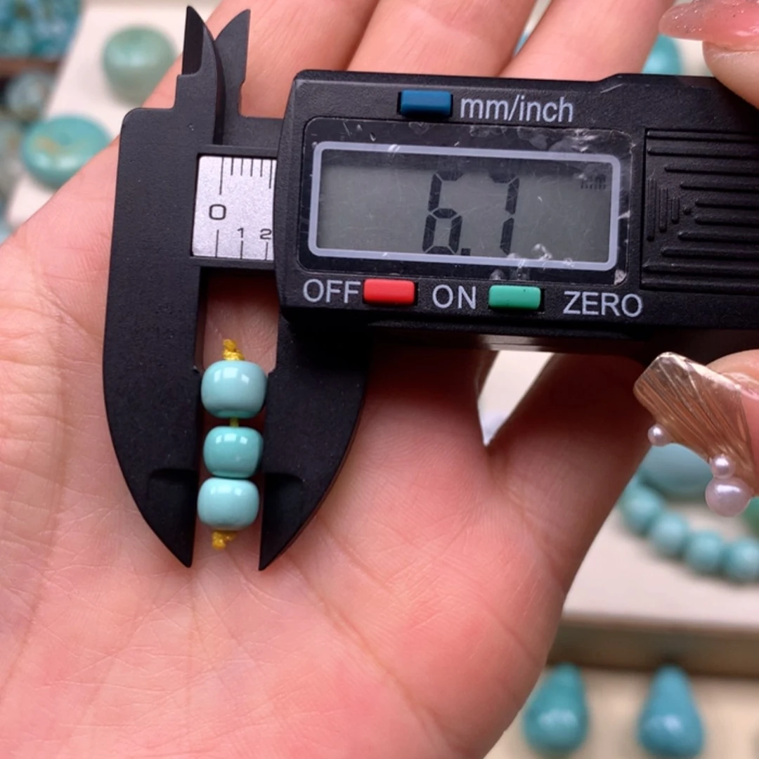 【闪购商品】未镶嵌绿松石珠宝奇石