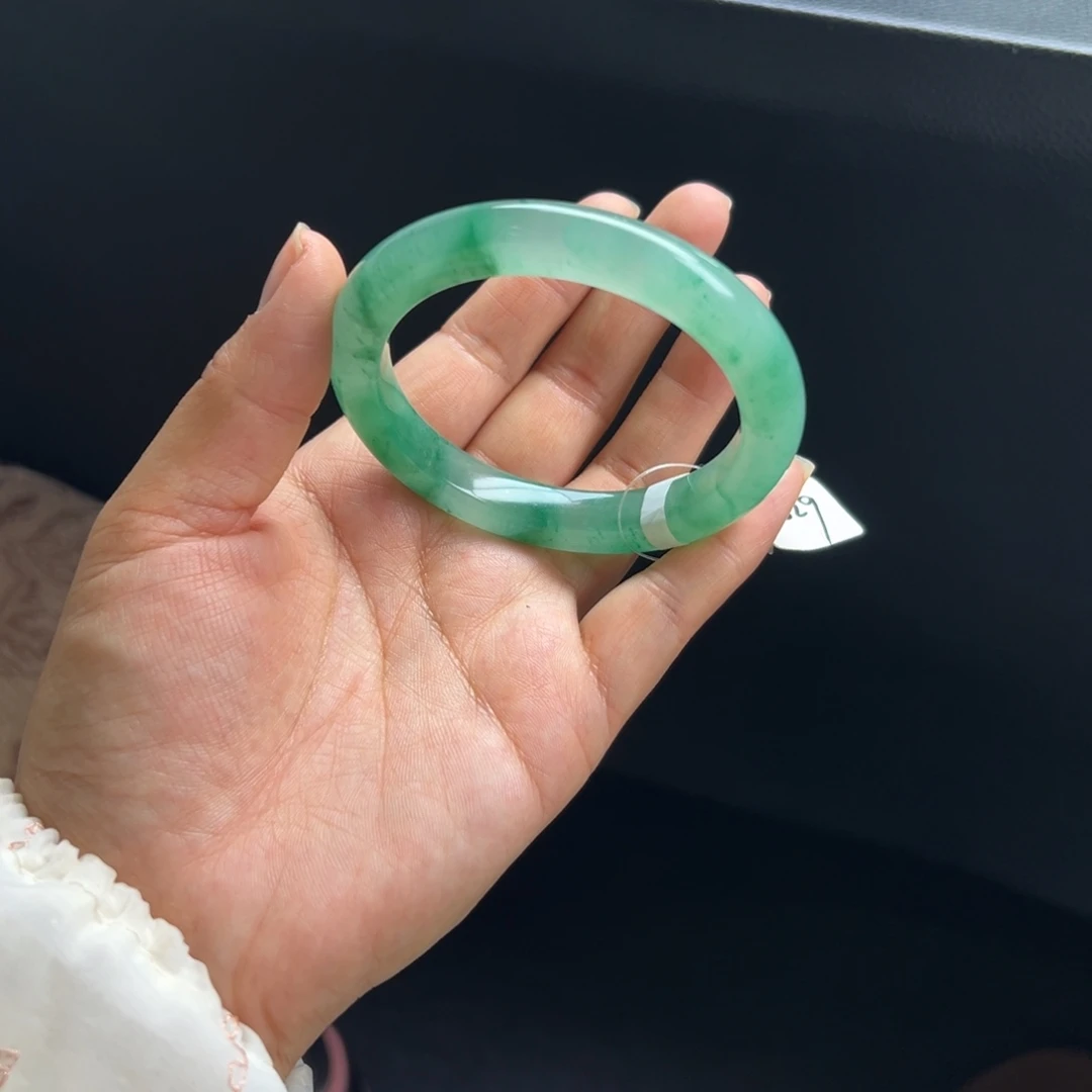 石英质玉未镶嵌手镯非洲翠5657