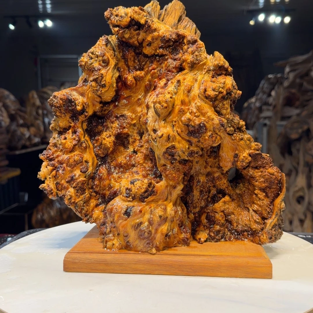 红***桃木王一刀琥珀木摆件51