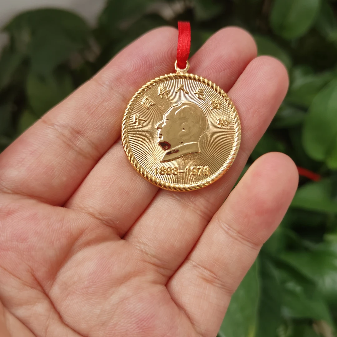 合金吊坠 毛爷爷吊坠毛主席像项链金色圆形纪念品配红线素款双面