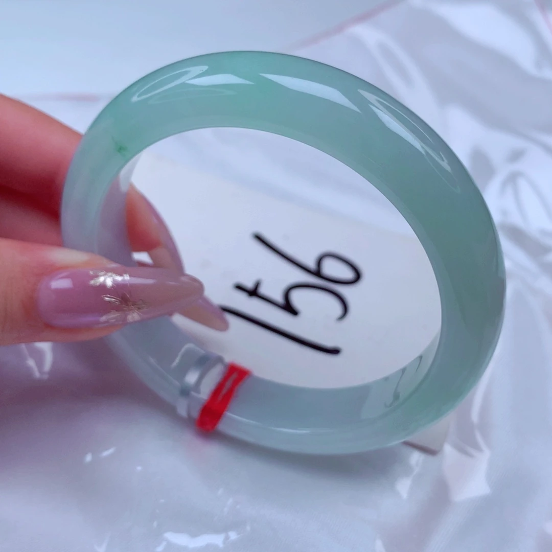 翡翠手镯未镶嵌翡翠55