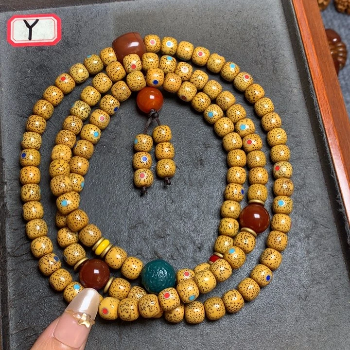 星月菩提吊坠菩提