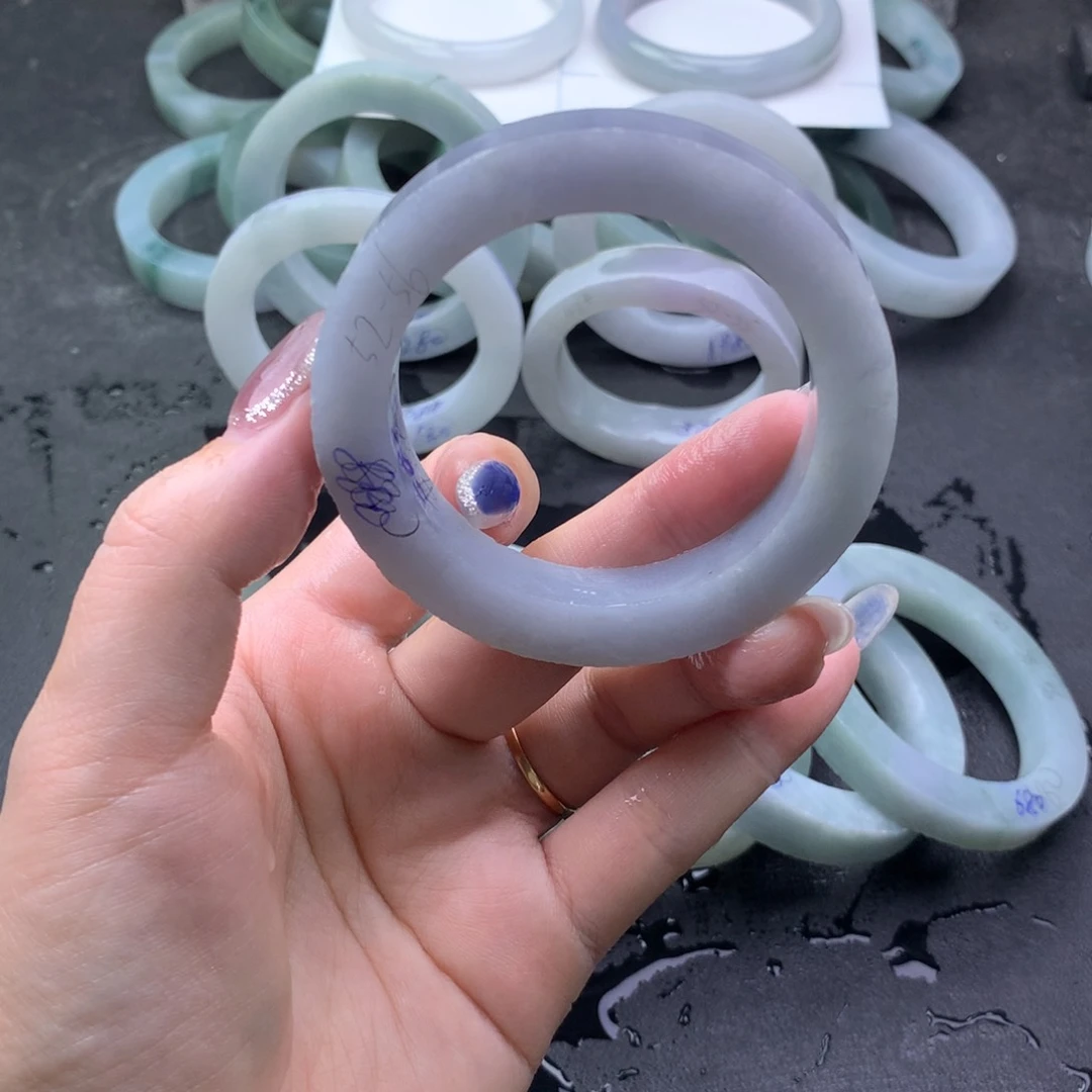 【闪购商品】未镶嵌手镯定制翡翠
