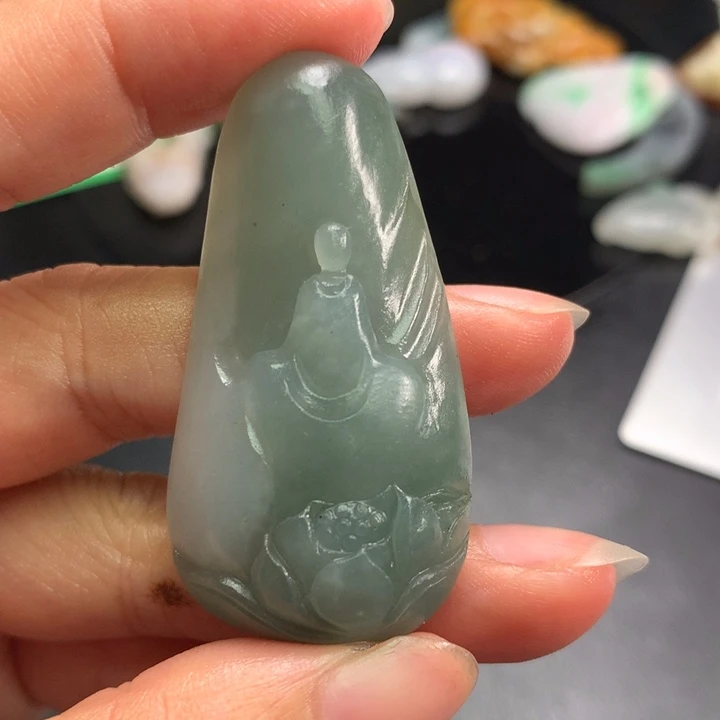 定制翡翠未镶嵌翡翠