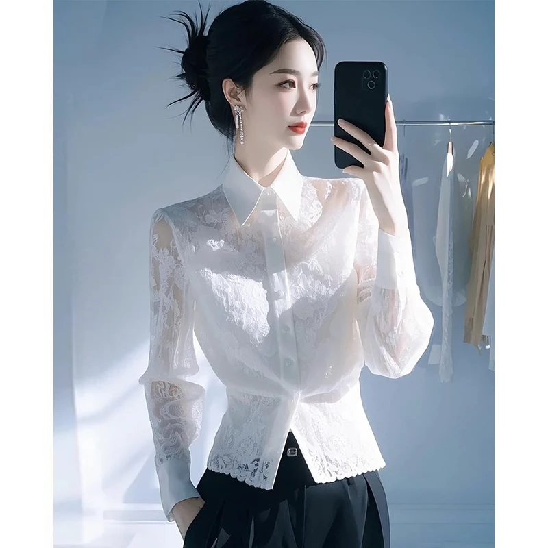 法式高级感白色长袖蕾丝衬衫女秋季新款收腰显瘦简约超好看上衣