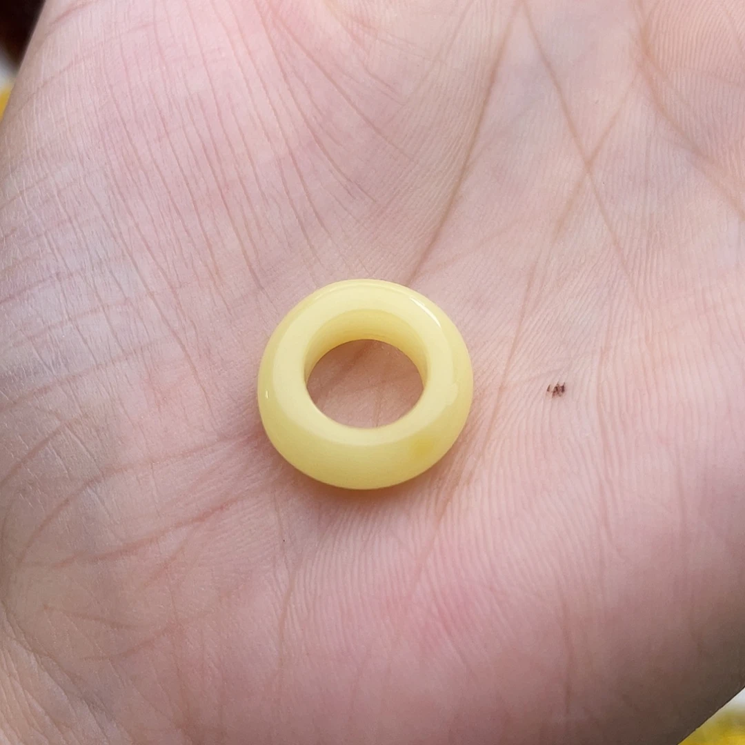 琥珀吊坠(赠链)未镶嵌