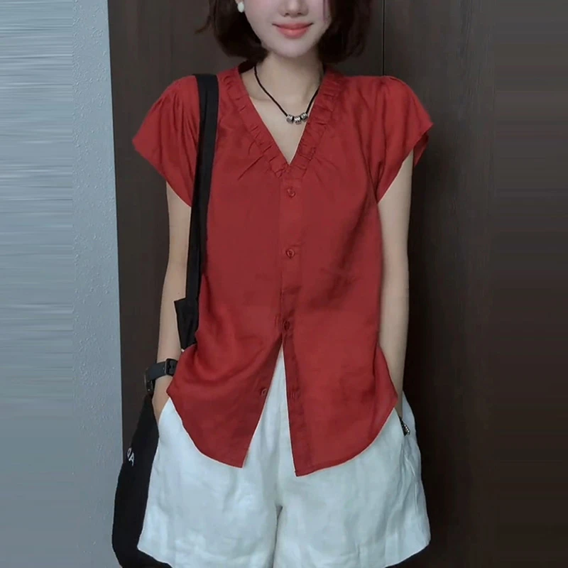韩系简约纯色V领短袖衬衫女夏季新款别致高级感薄款显瘦通勤上衣