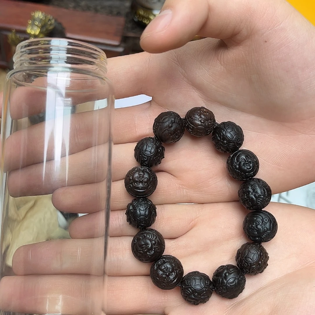 大叶紫檀（黑酸枝木类）