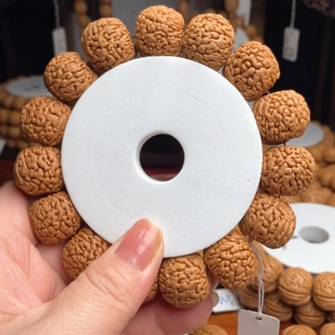 吊坠桃核龙鳞凤尾单圈20