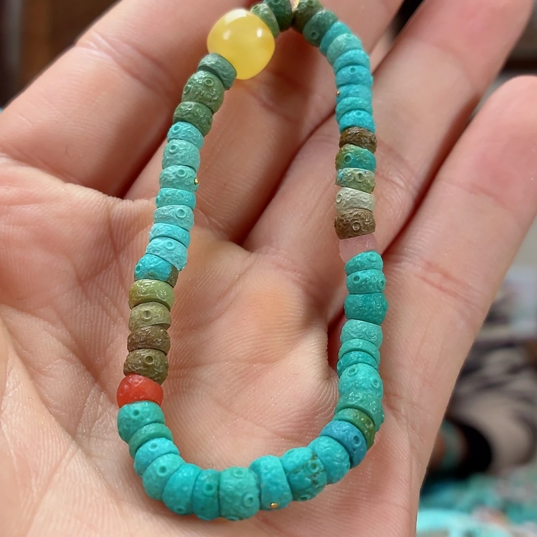 未镶嵌绿松石珠宝奇石