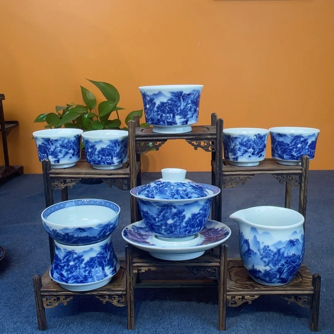 用****2景德镇陶瓷八件套