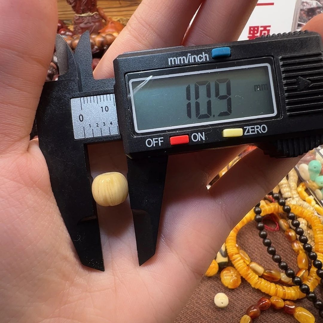 石英质玉未镶嵌011